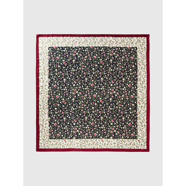 SQUARE SCARF - ŠÁTEK